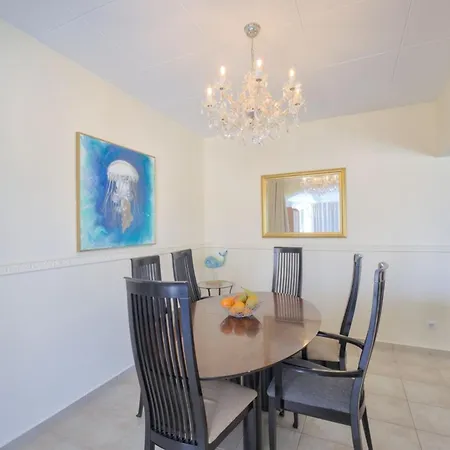 Haus Oca Holiday home *