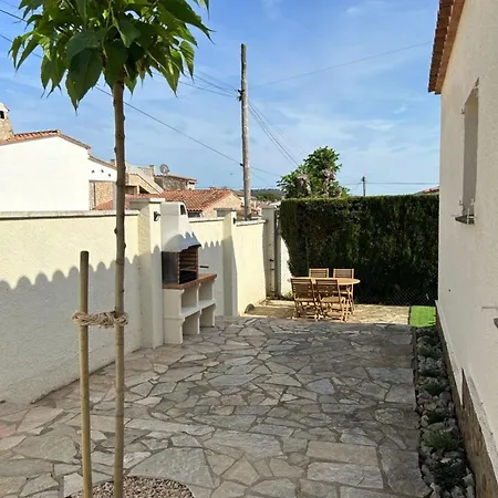 Semesterbostad Haus Oca