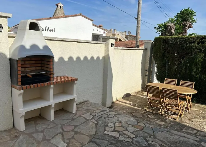 Semesterbostad Haus Oca